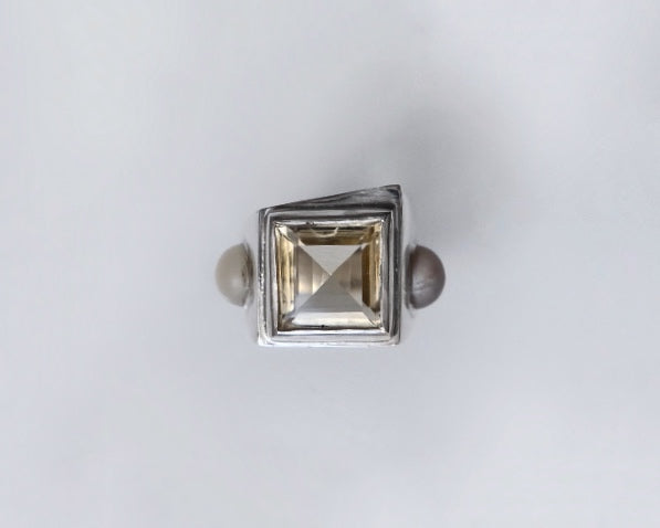 Vice Ring Citrine & White Quartz