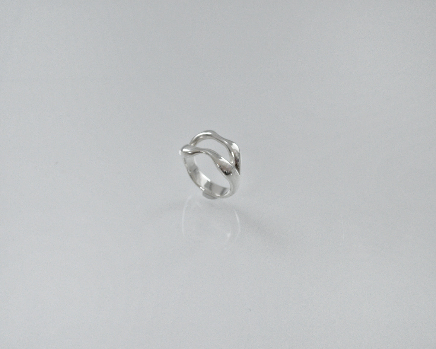 1064° Ring