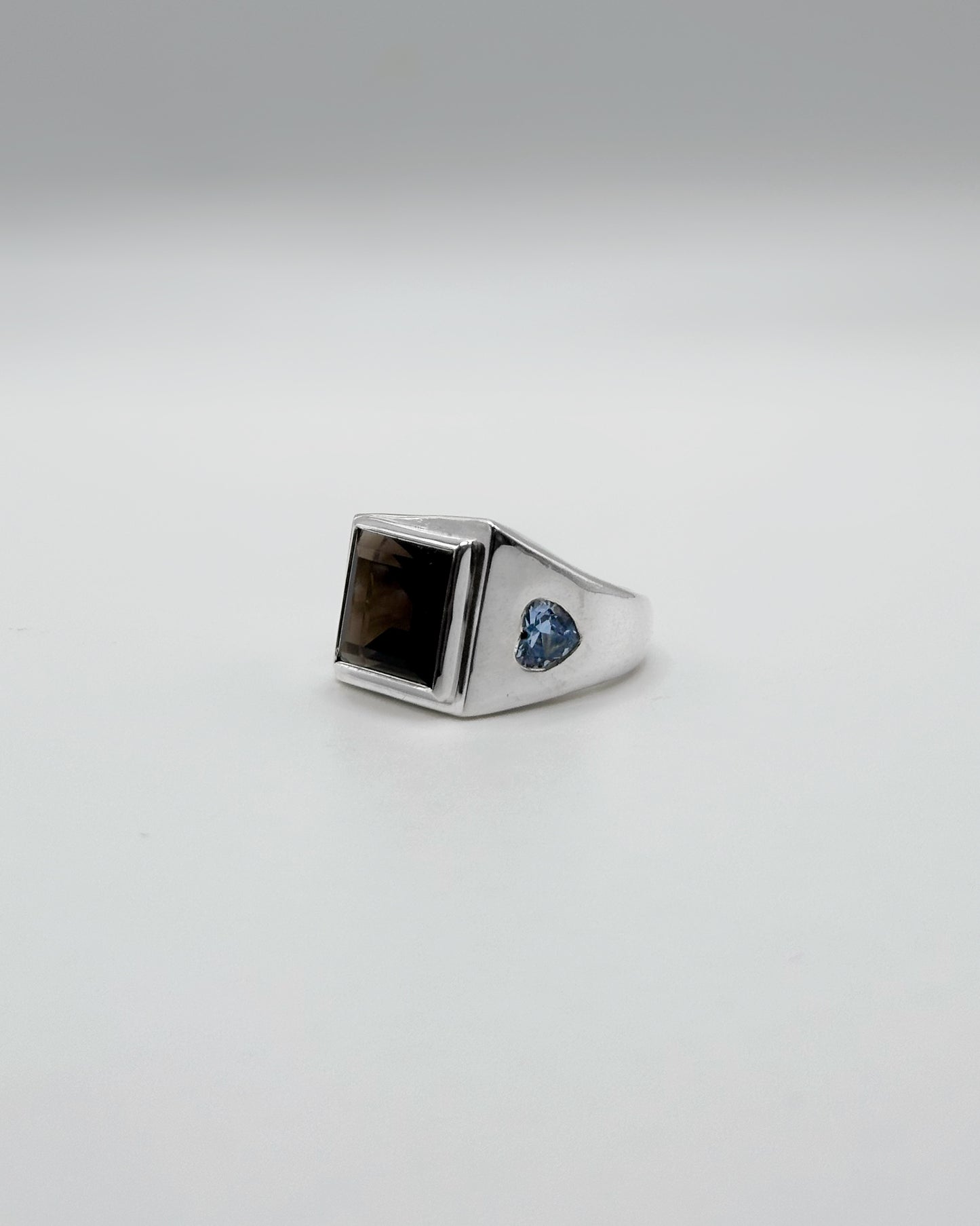 Vice Ring Smokey Quartz