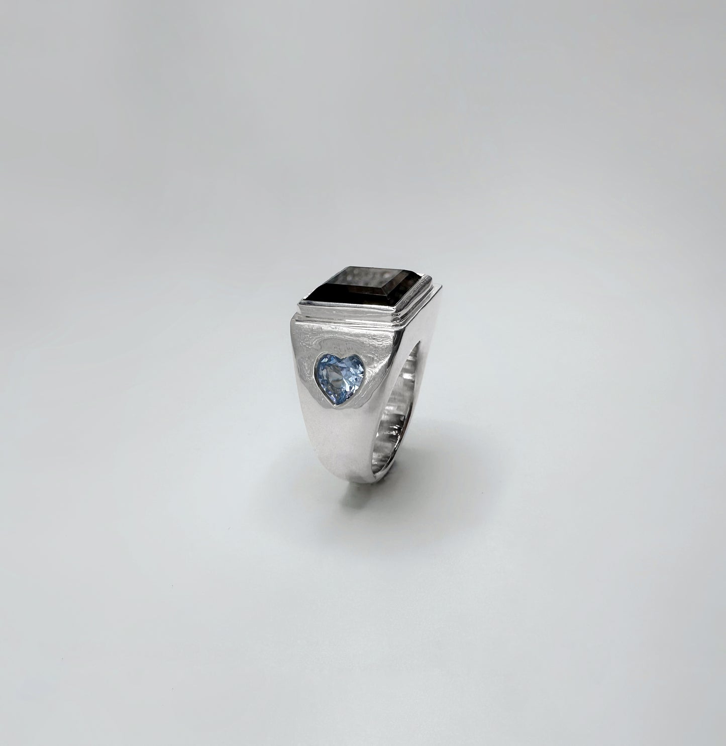 Vice Ring Smokey Quartz