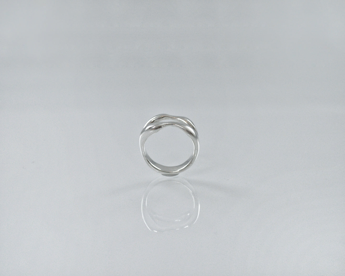 1064° Ring